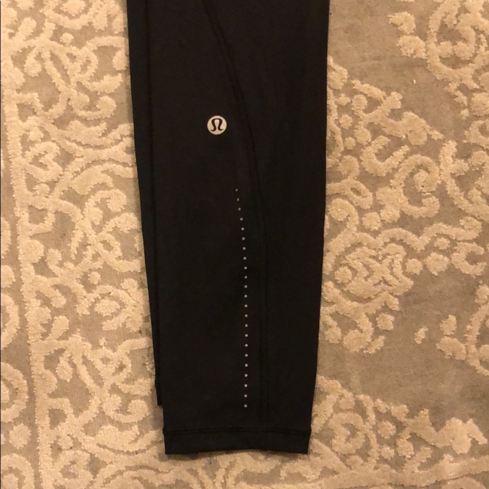 DO NOT BUY IT IS A TRADE!!! Lulu Lemon Leggings